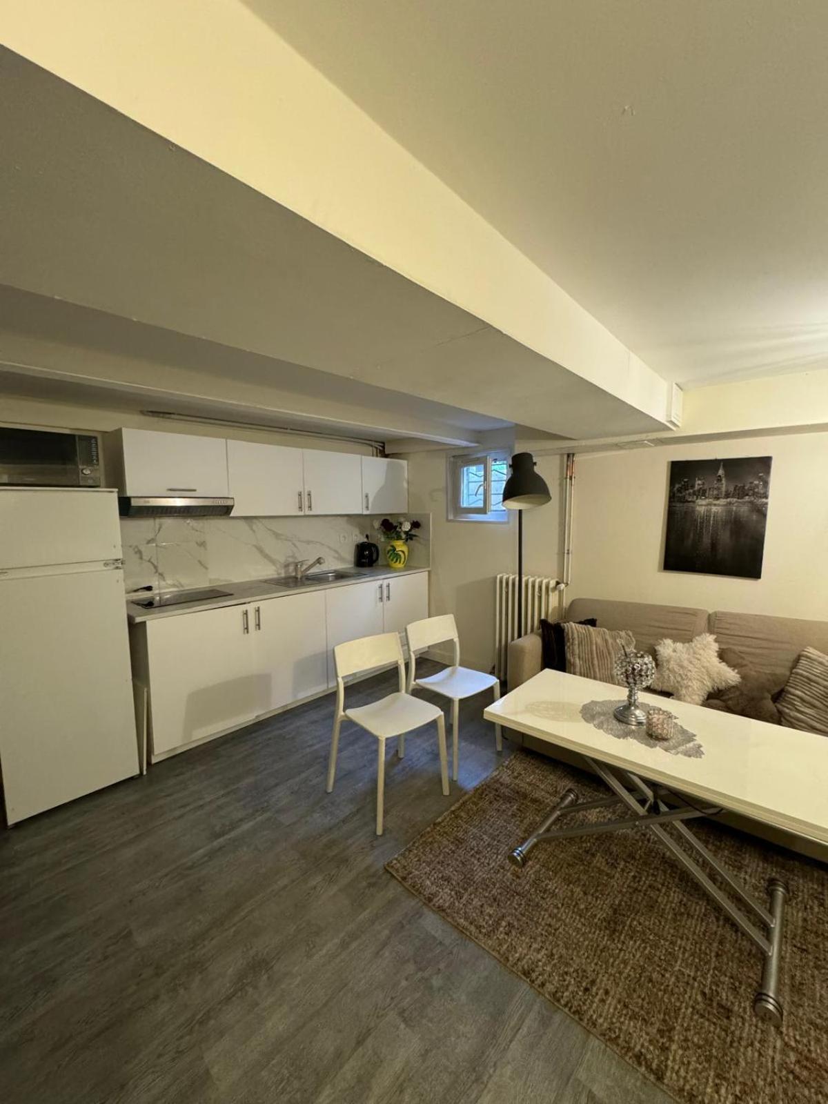 Break Moment In Paris By Metro 7 Apartment Aubervilliers Room photo